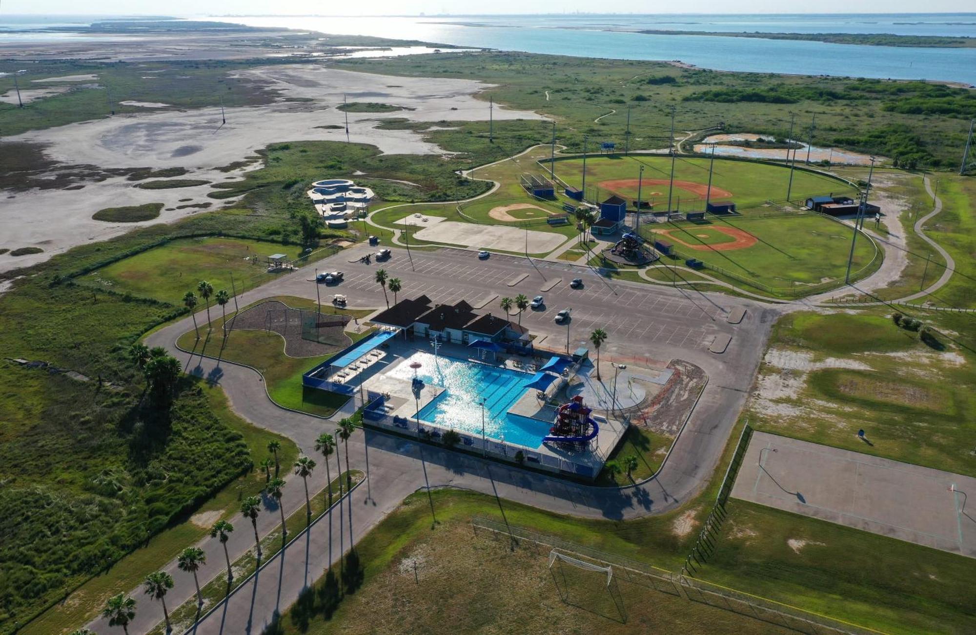 Salt Sun By Avantstay Beach Access Pool 阿兰瑟斯港 外观 照片